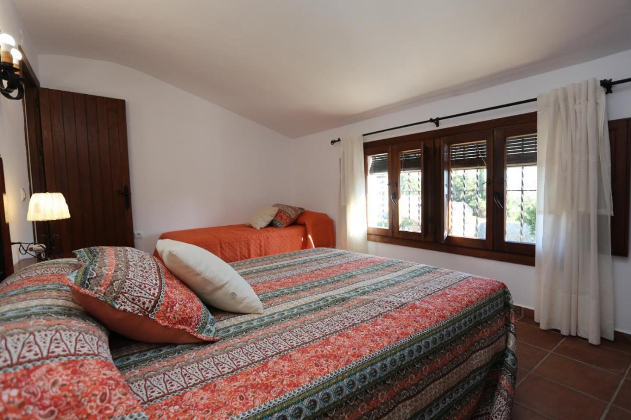Albara Guest House Конил-де-ла-Фронтера Екстериор снимка